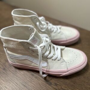 NEW! Vans Sk8 Hi - White and Pink